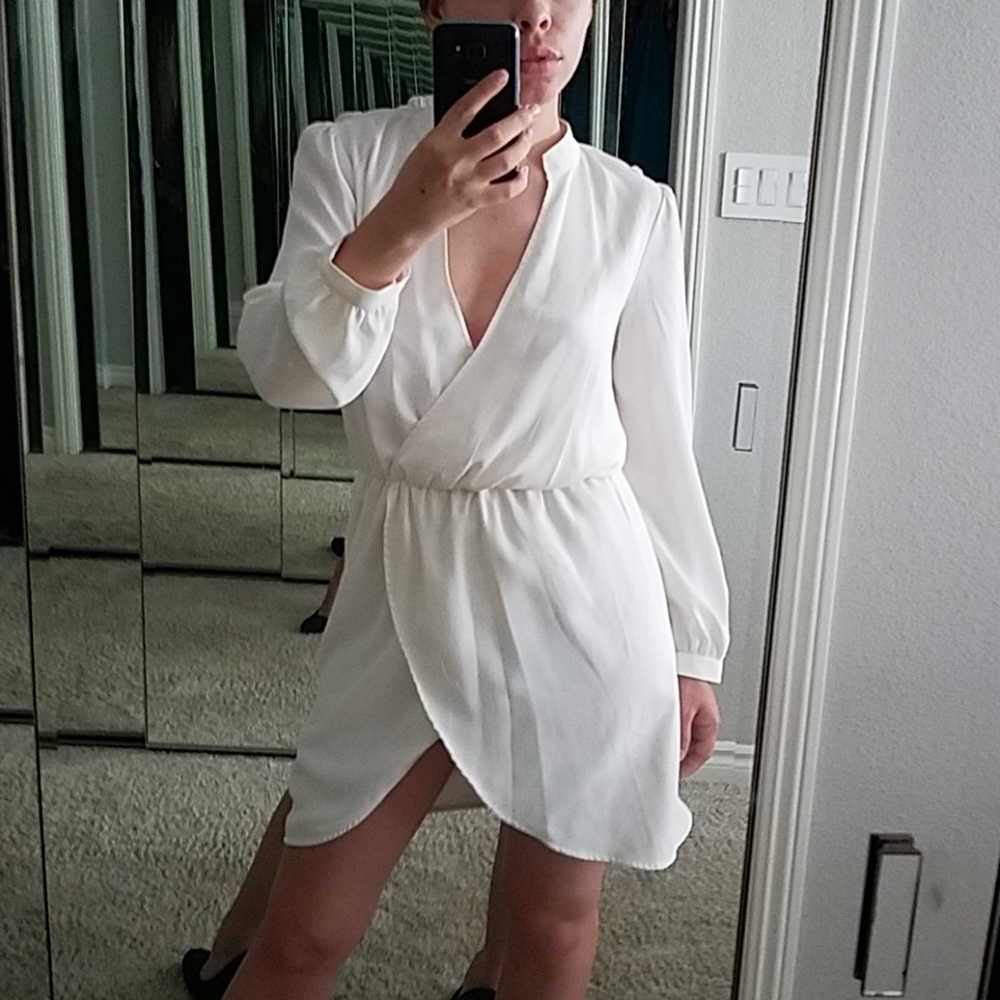 Tobi White Longsleeve Dress